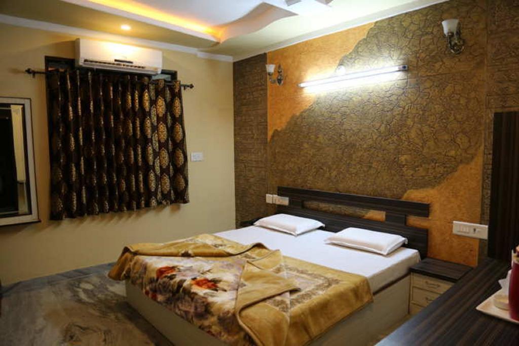 Hotel Kingdom Palace Udaipur Phòng bức ảnh