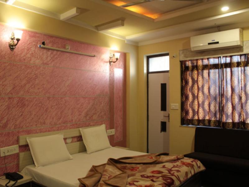 Hotel Kingdom Palace Udaipur Ngoại thất bức ảnh