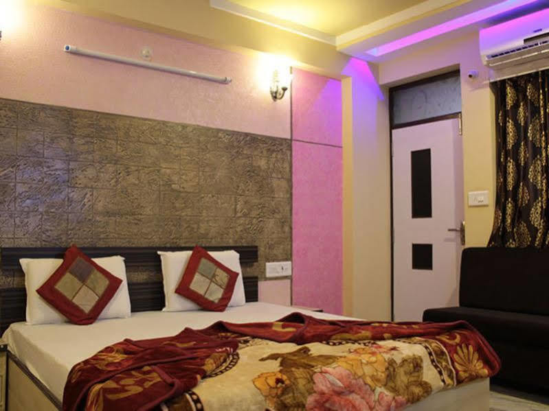 Hotel Kingdom Palace Udaipur Ngoại thất bức ảnh